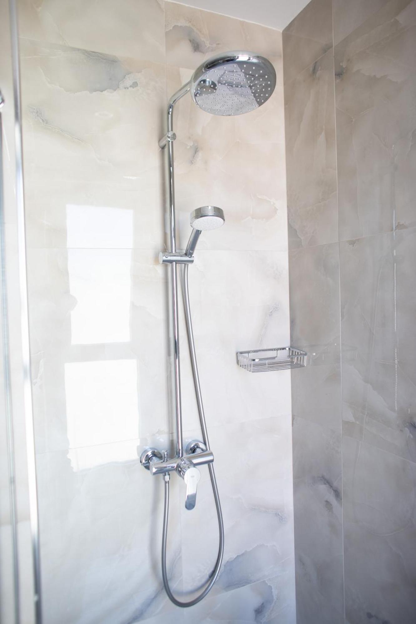 Ginger Home Tirana Bagian luar foto