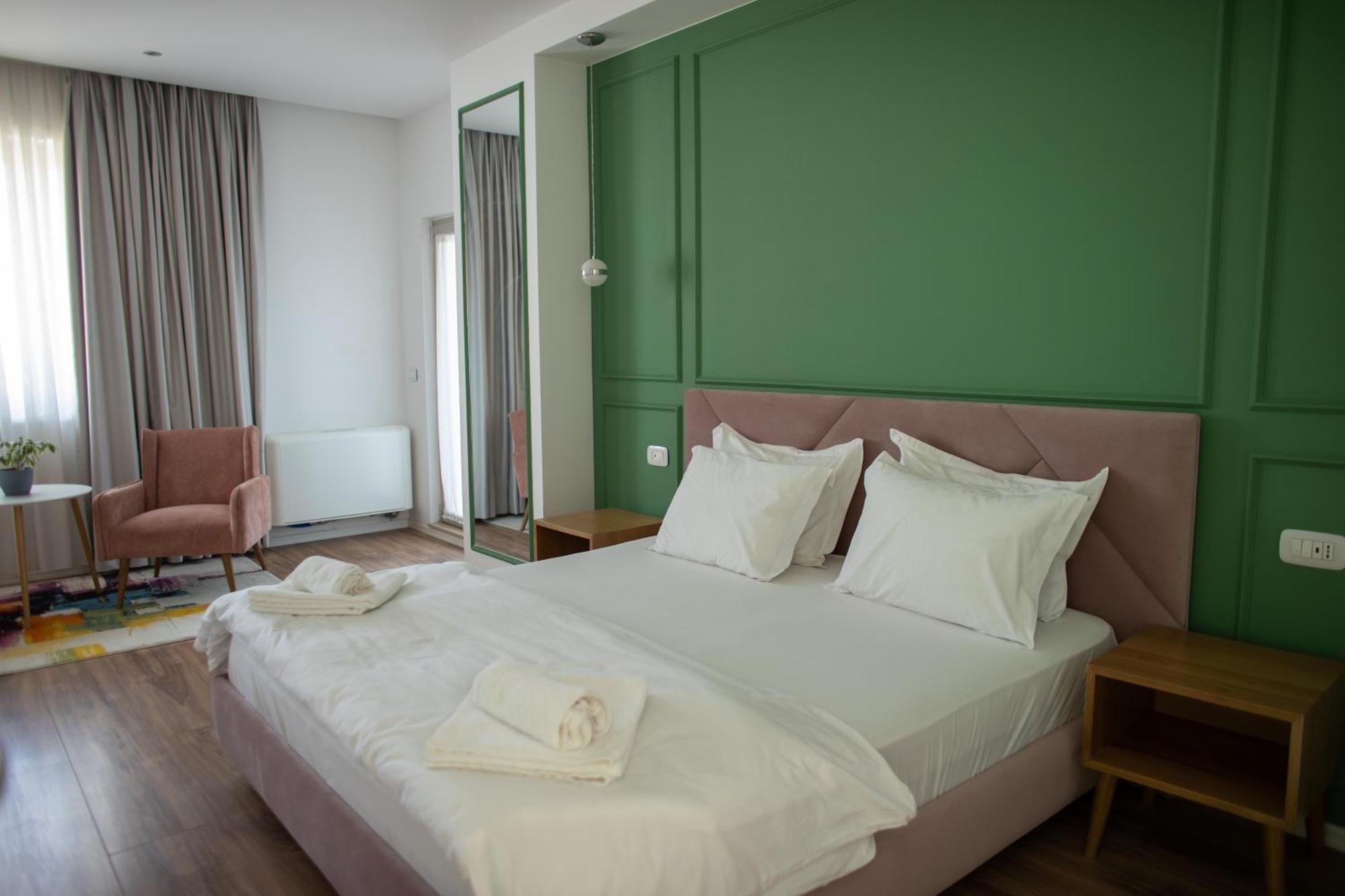 Ginger Home Tirana Bagian luar foto