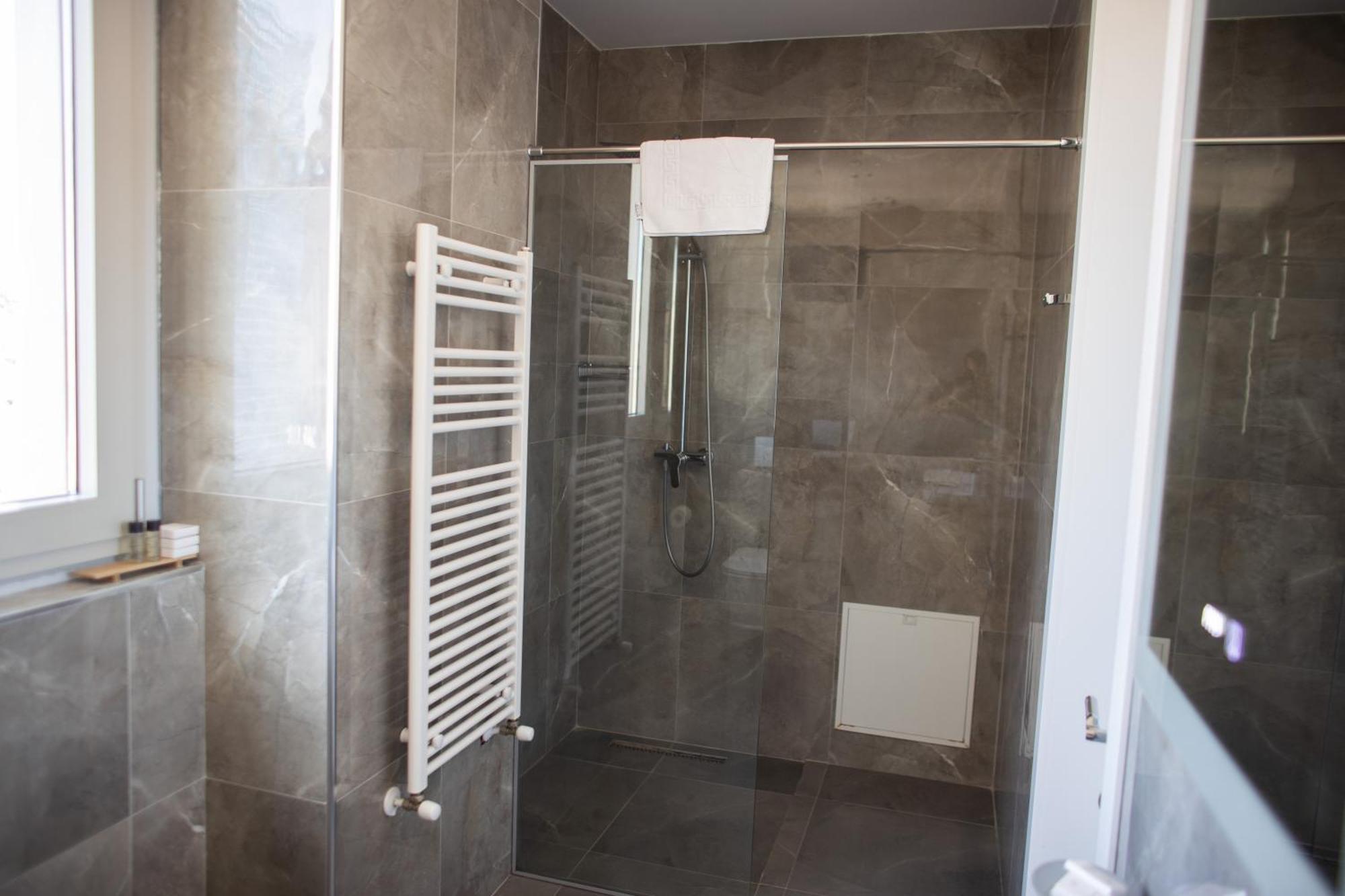Ginger Home Tirana Bagian luar foto